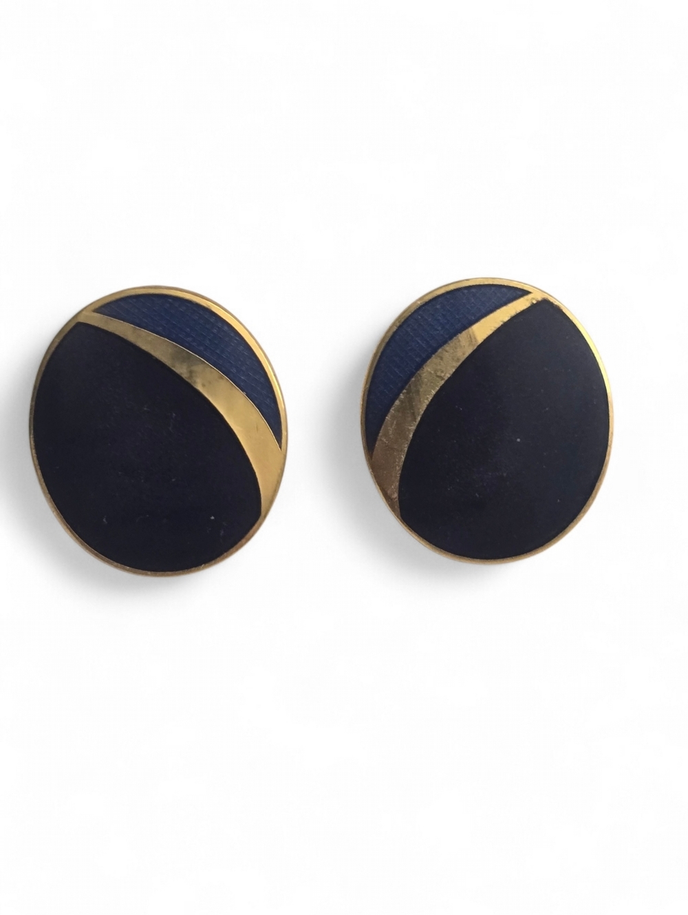 Vintage Isle of Skye  Enamel Gold Tone Stud Earrings